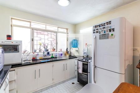 Casa à venda com 500m², 6 quartos e 8 vagasCasa 2 - Cozinha 1