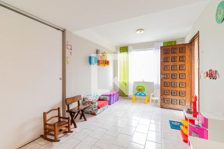 Casa à venda com 500m², 6 quartos e 8 vagasCasa 2 - Quarto 4