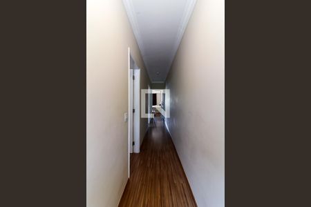 Corredor dos Quartos de casa para alugar com 3 quartos, 195m² em Vila Basileia, São Paulo
