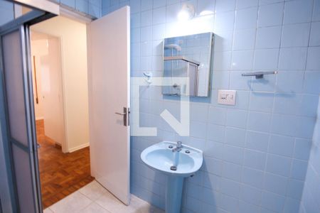 Apartamento à venda com 71m², 2 quartos e 1 vaga Apartamento à venda com 71m², 2 quartos e 1 vagaBanheiro