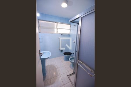 Apartamento à venda com 71m², 2 quartos e 1 vaga Apartamento à venda com 71m², 2 quartos e 1 vagaBanheiro