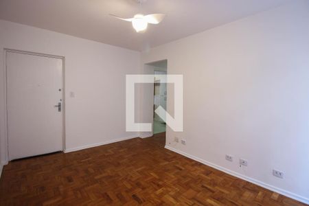 Apartamento à venda com 71m², 2 quartos e 1 vaga Apartamento à venda com 71m², 2 quartos e 1 vagaSala