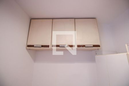 Apartamento à venda com 71m², 2 quartos e 1 vaga Apartamento à venda com 71m², 2 quartos e 1 vagaQuarto de Serviço