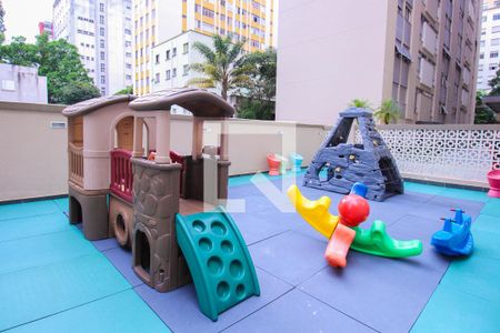 Apartamento à venda com 71m², 2 quartos e 1 vaga Apartamento à venda com 71m², 2 quartos e 1 vagaÁrea comum - Playground