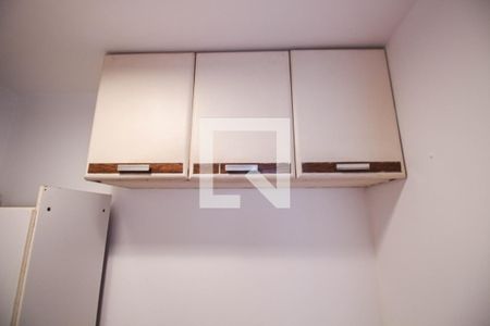 Apartamento à venda com 71m², 2 quartos e 1 vaga Apartamento à venda com 71m², 2 quartos e 1 vagaQuarto de Serviço