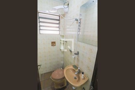 Casa à venda com 200m², 3 quartos e 2 vagas Casa à venda com 200m², 3 quartos e 2 vagasCasa 2
