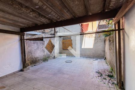Casa à venda com 200m², 3 quartos e 2 vagas Casa à venda com 200m², 3 quartos e 2 vagasCasa 2