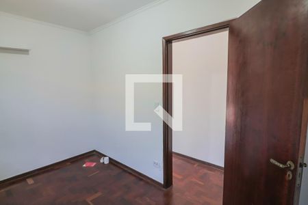 Casa à venda com 200m², 3 quartos e 2 vagas Casa à venda com 200m², 3 quartos e 2 vagasQuarto 2