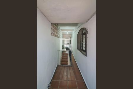 Casa à venda com 200m², 3 quartos e 2 vagas Casa à venda com 200m², 3 quartos e 2 vagasLavanderia