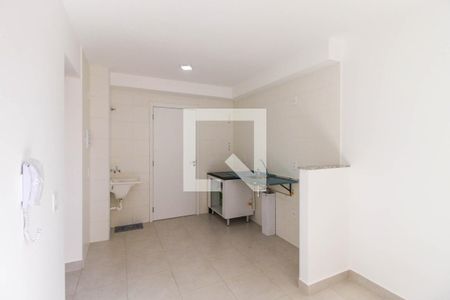 Apartamento para alugar com 32m², 2 quartos e sem vaga Apartamento para alugar com 32m², 2 quartos e sem vagaSala/Cozinha