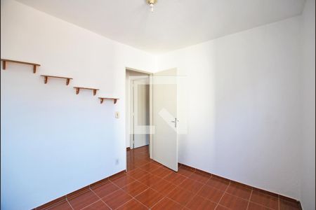 Quarto 1 de apartamento à venda com 2 quartos, 46m² em Cavalhada, Porto Alegre