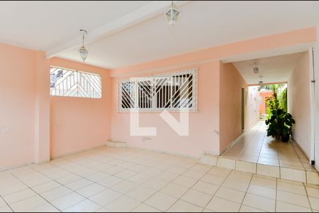 Casa à venda com 275m², 3 quartos e 3 vagasGaragem