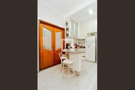 Casa à venda com 275m², 3 quartos e 3 vagasCozinha