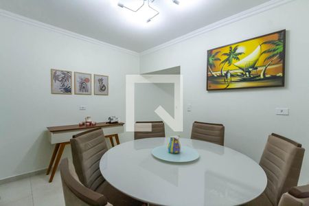 Casa à venda com 180m², 3 quartos e 4 vagas Casa à venda com 180m², 3 quartos e 4 vagasCopa