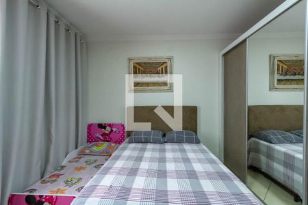 Casa à venda com 180m², 3 quartos e 4 vagas Casa à venda com 180m², 3 quartos e 4 vagasQuarto 1