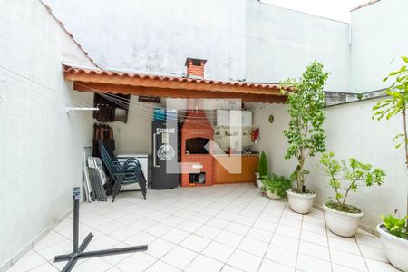 Casa à venda com 180m², 3 quartos e 4 vagas Casa à venda com 180m², 3 quartos e 4 vagasVista do Quarto 1
