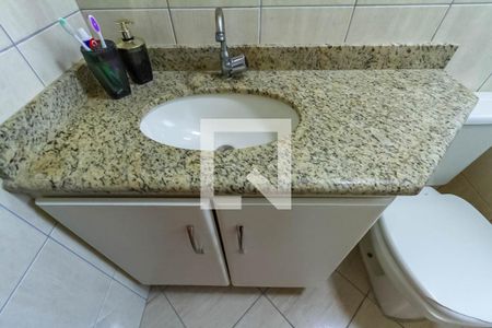 Casa à venda com 180m², 3 quartos e 4 vagas Casa à venda com 180m², 3 quartos e 4 vagasBanheiro da Suíte