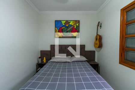 Casa à venda com 180m², 3 quartos e 4 vagas Casa à venda com 180m², 3 quartos e 4 vagasQuarto 2