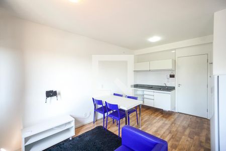 Sala e cozinha de kitnet/studio para alugar com 1 quarto, 27m² em Tatuapé, São Paulo