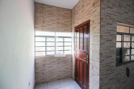 Sala de casa para alugar com 2 quartos, 60m² em Da Viga, Nova Iguaçu