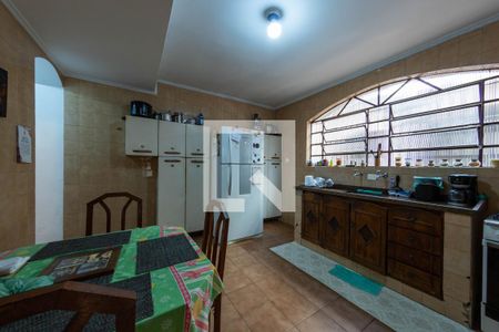 Cozinha de casa à venda com 3 quartos, 140m² em Vila Ivone, São Paulo