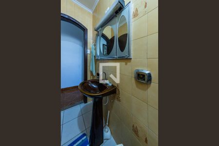 Casa para alugar com 140m², 3 quartos e 2 vagas Casa para alugar com 140m², 3 quartos e 2 vagasBanheiro