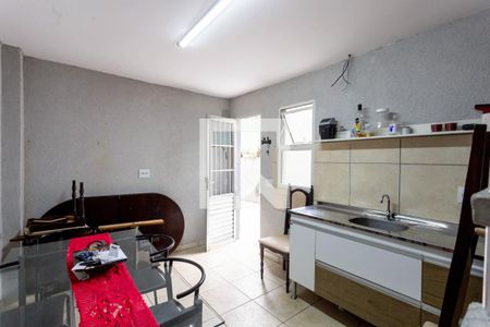 Casa à venda com 150m², 3 quartos e 1 vagaSala/Cozinha 2