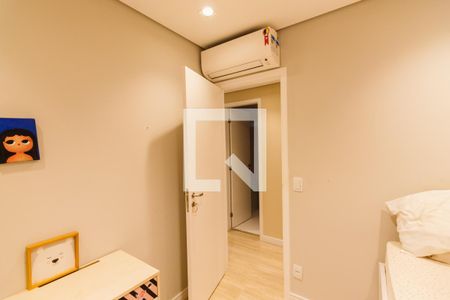 Apartamento à venda com 103m², 4 quartos e 2 vagasQuarto 3