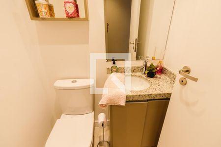 Lavabo de apartamento à venda com 4 quartos, 103m² em Água Branca, São Paulo