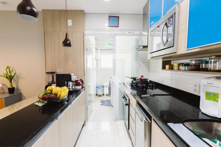 Apartamento à venda com 103m², 4 quartos e 2 vagasCozinha