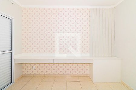 Casa à venda com 98m², 3 quartos e 2 vagasSuíte 3