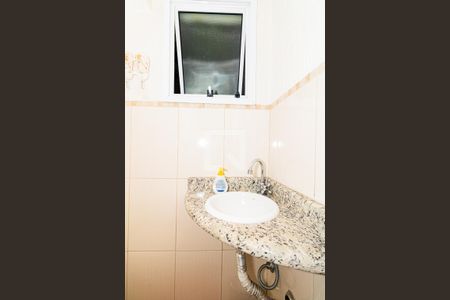 Casa à venda com 98m², 3 quartos e 2 vagasLavabo