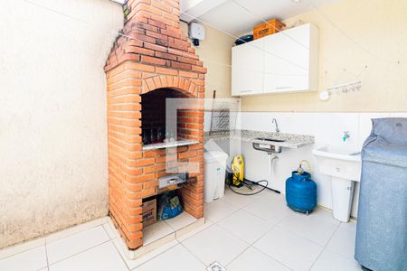 Casa à venda com 98m², 3 quartos e 2 vagasÁrea de Serviço e Churrasqueira