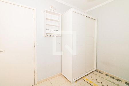 Casa à venda com 98m², 3 quartos e 2 vagasSuíte 2