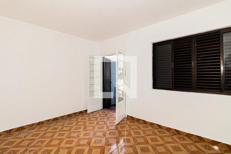 Quarto 2 de casa para alugar com 2 quartos, 200m² em Vila Guilherme, São Paulo