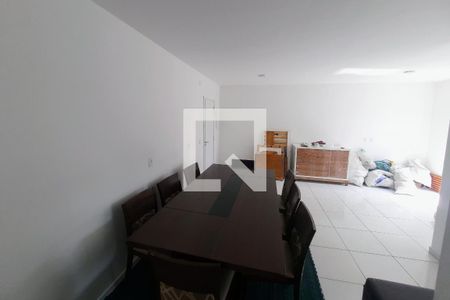 Apartamento para alugar com 71m², 2 quartos e 2 vagas Apartamento para alugar com 71m², 2 quartos e 2 vagasSala