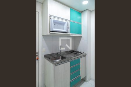Cozinha de apartamento para alugar com 1 quarto, 33m² em Jardim Santa Terezinha (zona Leste), São Paulo