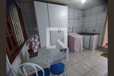 Casa à venda com 4 quartos, 70m² em Pirajá, Belo Horizonte