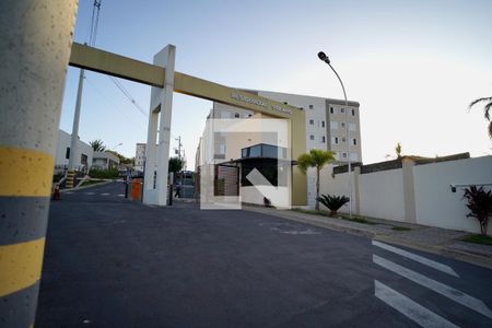 Apartamento para alugar com 45m², 2 quartos e 1 vagaFachada e portaria