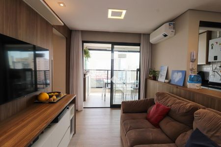 Sala de TV de apartamento à venda com 3 quartos, 69m² em Vila Gomes Cardim, São Paulo