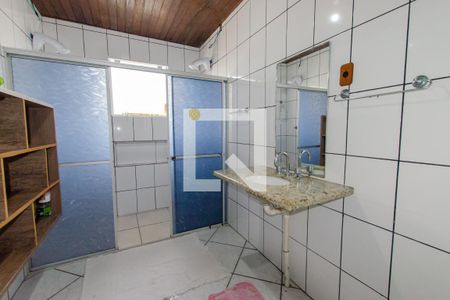 Casa para alugar com 200m², 5 quartos e 5 vagasBanheiro social