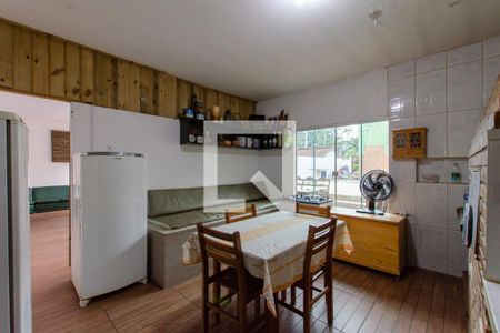 Casa para alugar com 200m², 5 quartos e 5 vagasCozinha