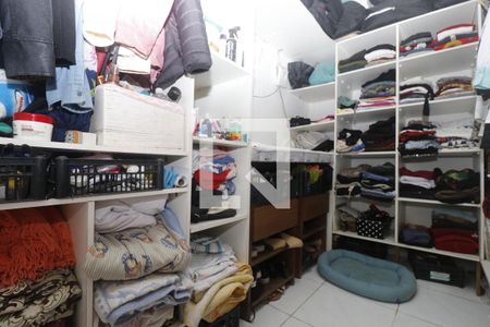 Casa à venda com 250m², 2 quartos e 5 vagasCloset Quarto 2