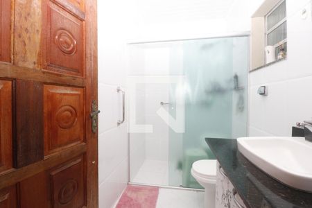 Casa à venda com 250m², 2 quartos e 5 vagasBanheiro