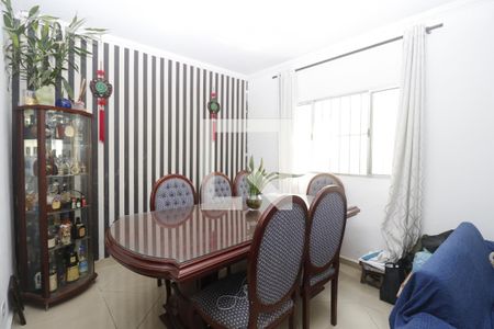 Sala de casa à venda com 2 quartos, 250m² em Carandiru, São Paulo