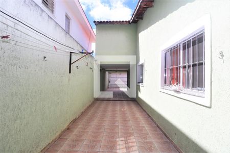 Casa à venda com 250m², 2 quartos e 5 vagasCorredor
