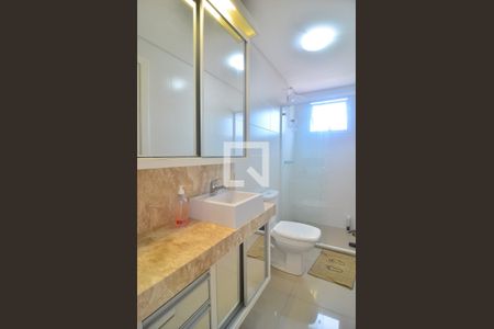 Apartamento à venda com 101m², 3 quartos e 2 vagasBanheiro americano