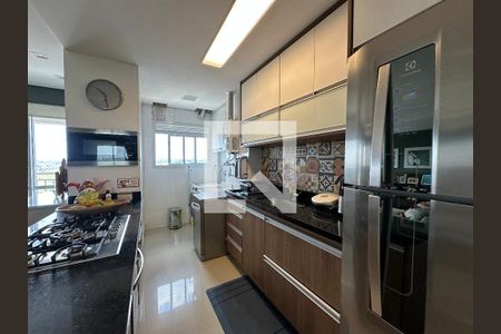 Cozinha de apartamento à venda com 2 quartos, 70m² em Jardim Iracema, Barueri