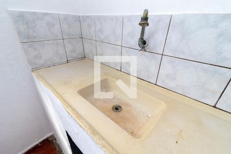 Casa para alugar com 40m², 1 quarto e sem vaga Casa para alugar com 40m², 1 quarto e sem vagaCozinha