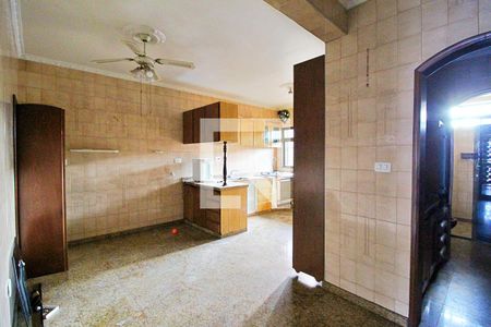 Casa à venda com 220m², 2 quartos e 1 vagaCozinha